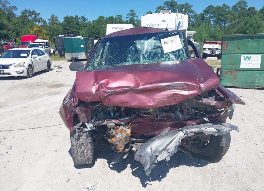 Photo 11 of 2004 Gmc Envoy XUV SLE (VIN 1GKET12P646124942)