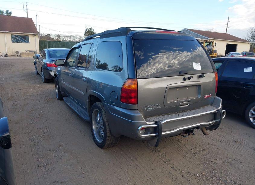 Photo 3 of 2006 Gmc Envoy XL SLT (VIN 1GKET16S866113927)