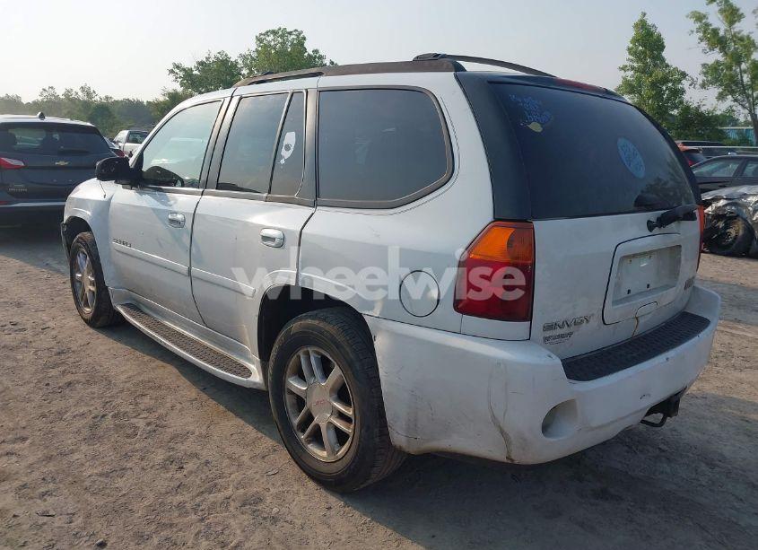 Photo 3 of 2007 Gmc Envoy DENALI (VIN 1GKET63M972260866)