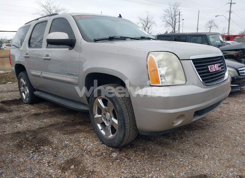 2007 Gmc Yukon SLT (VIN 1GKFC13007J402032) main photo