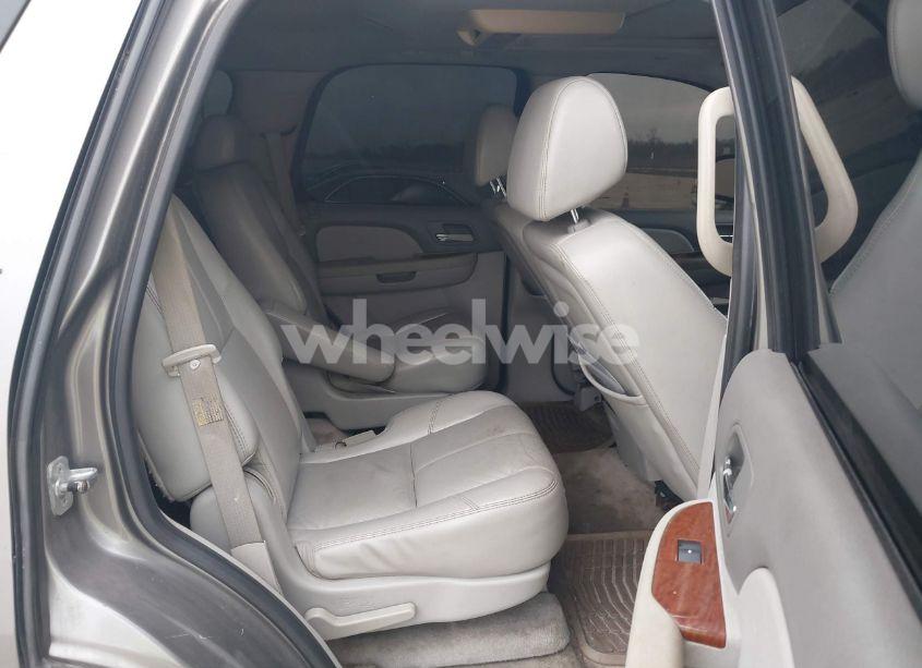 Photo 8 of 2007 Gmc Yukon SLT (VIN 1GKFC13007R264378)