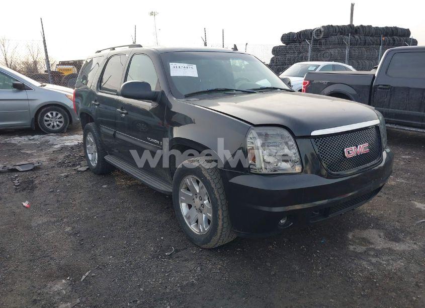 2007 Gmc Yukon SLT (VIN 1GKFC13007R425232) main photo
