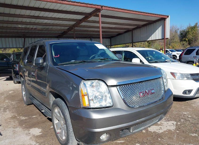 2007 Gmc Yukon SLT (VIN 1GKFC13027R155615) main photo