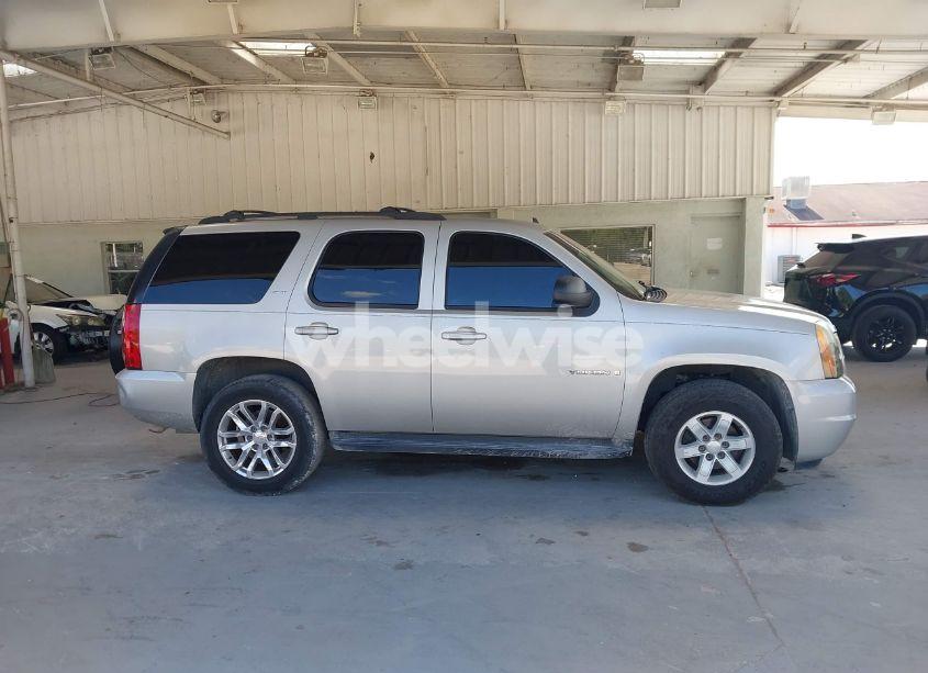 Photo 14 of 2007 Gmc Yukon SLT (VIN 1GKFC13037R208824)