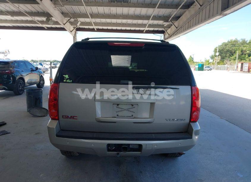 Photo 17 of 2007 Gmc Yukon SLT (VIN 1GKFC13037R208824)