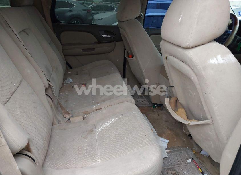 Photo 8 of 2007 Gmc Yukon SLE (VIN 1GKFC13047R105122)