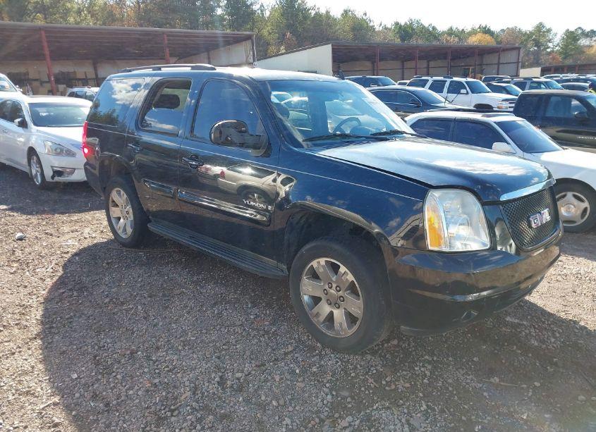 2008 Gmc Yukon SLE (VIN 1GKFC13068R190711) main photo