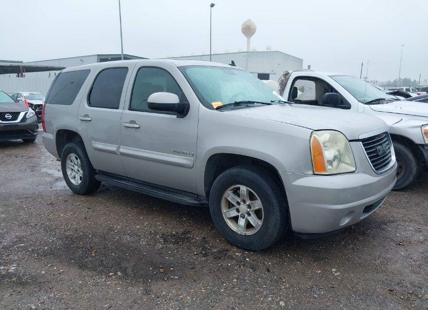 2007 Gmc Yukon SLT (VIN 1GKFC13077J102052) main photo