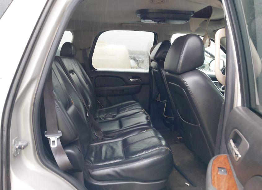 Photo 8 of 2007 Gmc Yukon SLT (VIN 1GKFC13077J102052)