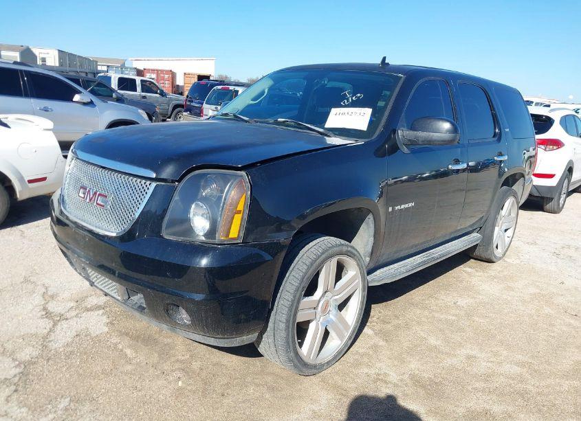 Photo 2 of 2007 Gmc Yukon SLT (VIN 1GKFC13077R315049)