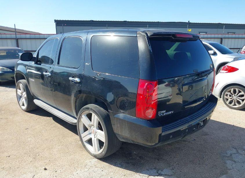 Photo 3 of 2007 Gmc Yukon SLT (VIN 1GKFC13077R315049)
