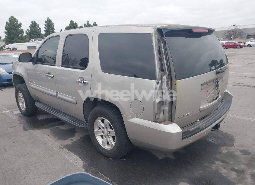 Photo 3 of 2007 Gmc Yukon COMMERCIAL FLEET (VIN 1GKFC13097J128989)