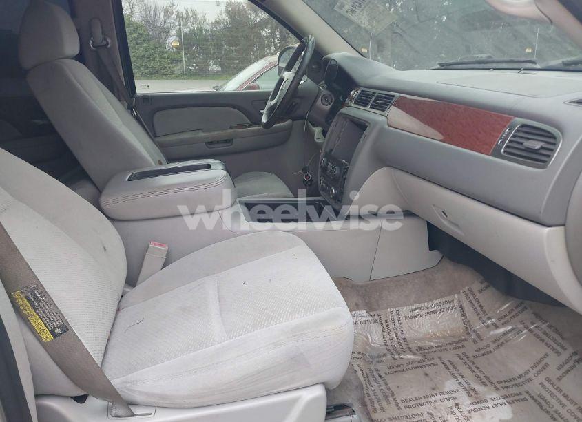 Photo 5 of 2007 Gmc Yukon COMMERCIAL FLEET (VIN 1GKFC13097J128989)