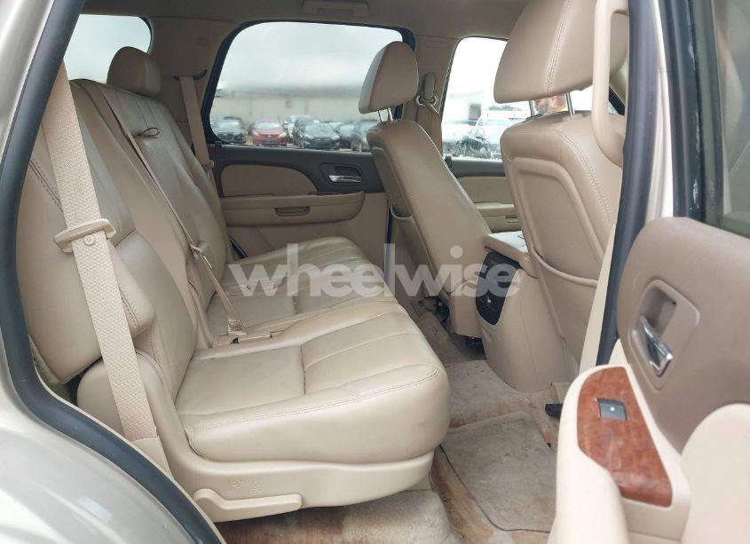 Photo 8 of 2007 Gmc Yukon SLT (VIN 1GKFC13097J301751)