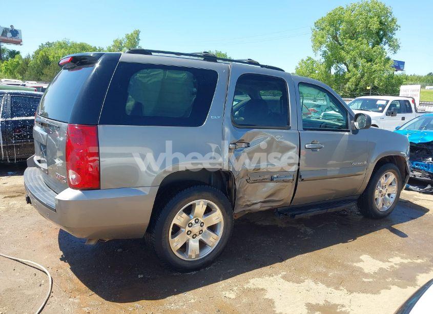 Photo 14 of 2007 Gmc Yukon SLT (VIN 1GKFC13097R126676)