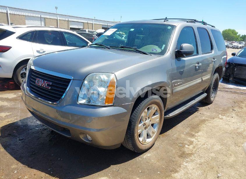 Photo 2 of 2007 Gmc Yukon SLT (VIN 1GKFC13097R126676)