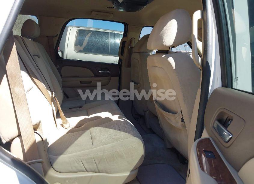 Photo 8 of 2007 Gmc Yukon SLE (VIN 1GKFC130X7R214183)