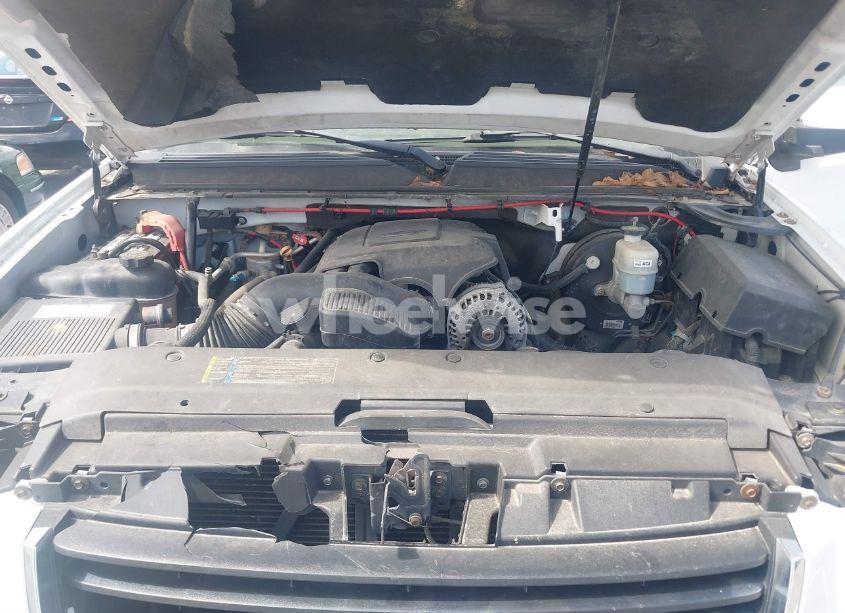 Photo 10 of 2008 Gmc Yukon SLT (VIN 1GKFC130X8R101206)