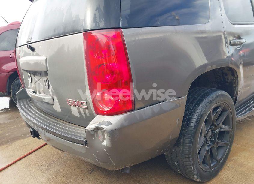 Photo 6 of 2007 Gmc Yukon SLE (VIN 1GKFC13C17R346467)