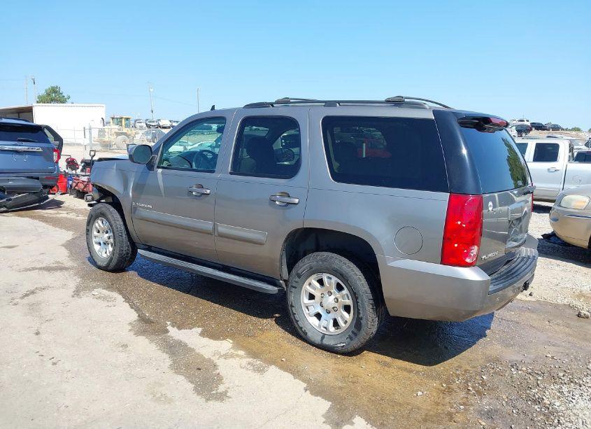Photo 3 of 2008 Gmc Yukon SLE (VIN 1GKFC13C18R132175)