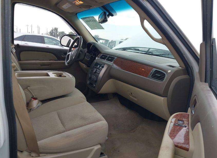 Photo 5 of 2007 Gmc Yukon COMMERCIAL FLEET (VIN 1GKFC13C47R404992)