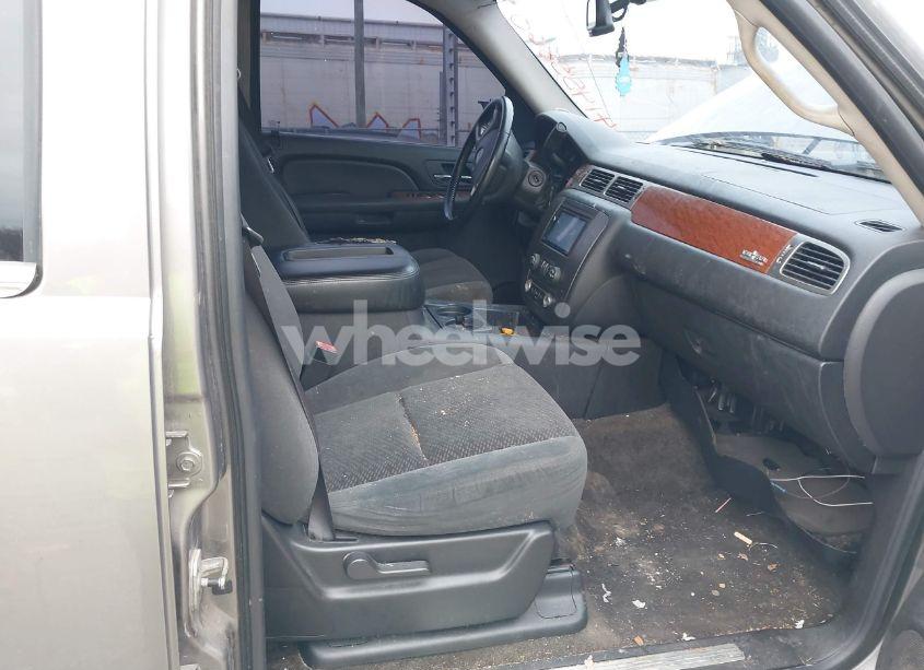 Photo 5 of 2007 Gmc Yukon COMMERCIAL FLEET (VIN 1GKFC13J17J277647)