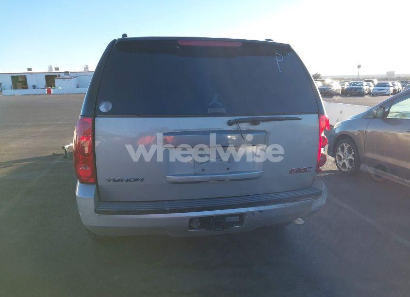 Photo 13 of 2007 Gmc Yukon SLE (VIN 1GKFC13J37J115700)
