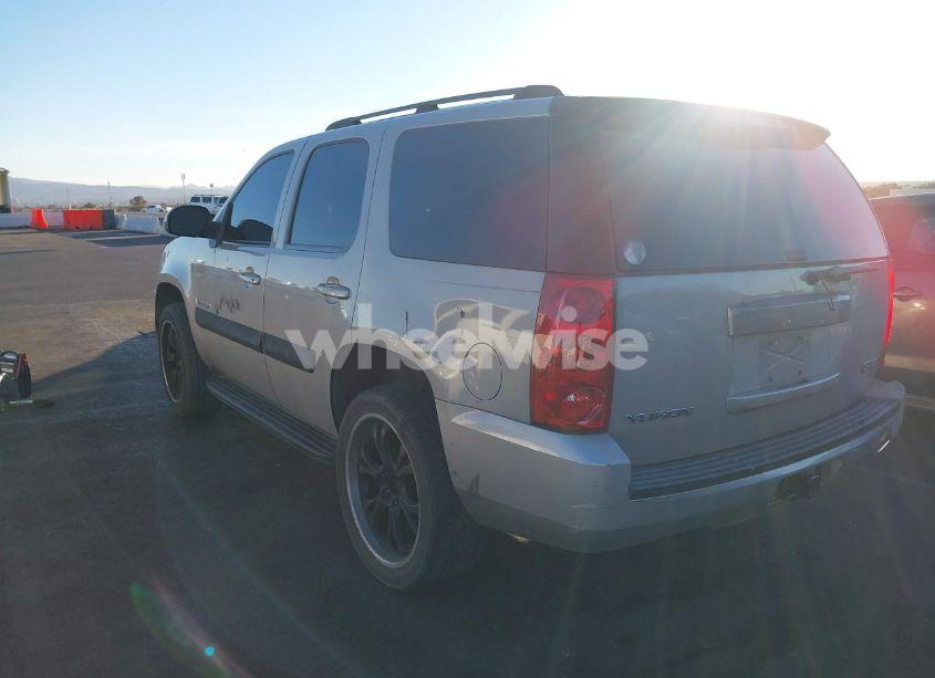 Photo 14 of 2007 Gmc Yukon SLE (VIN 1GKFC13J37J115700)