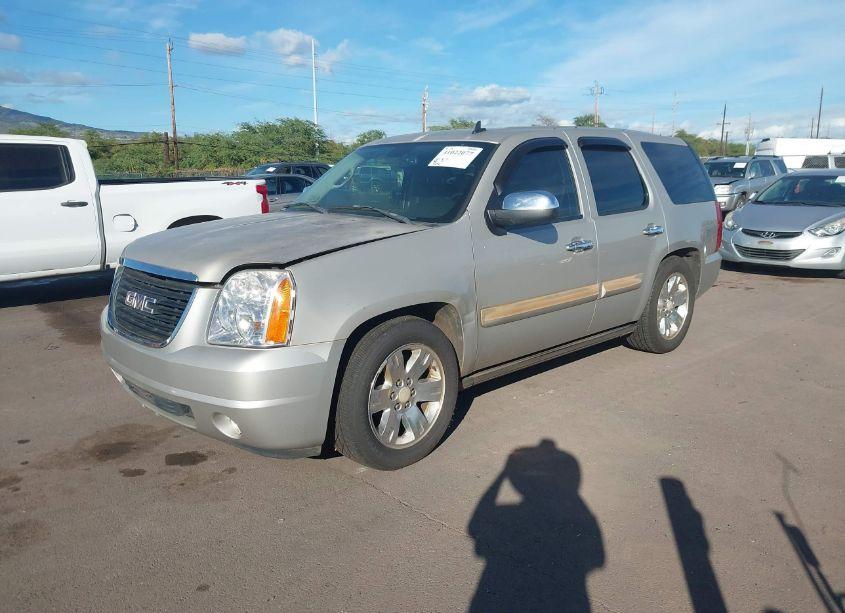 Photo 2 of 2007 Gmc Yukon SLT (VIN 1GKFC13J37J349318)