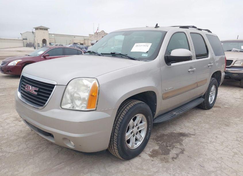 Photo 2 of 2007 Gmc Yukon SLT (VIN 1GKFC13J67R129396)