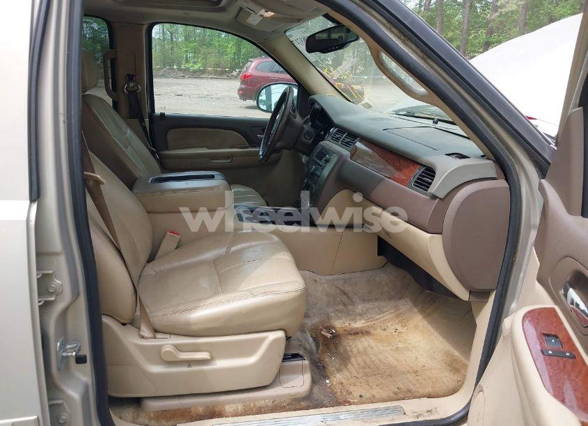 Photo 5 of 2007 Gmc Yukon SLT (VIN 1GKFC13J97R151666)