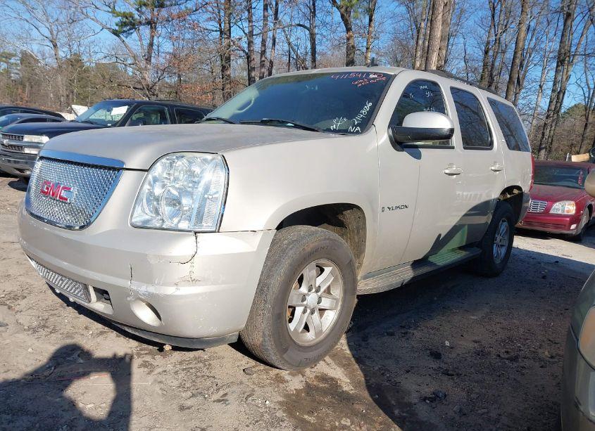 Photo 2 of 2007 Gmc Yukon SLT (VIN 1GKFC13JX7J214806)