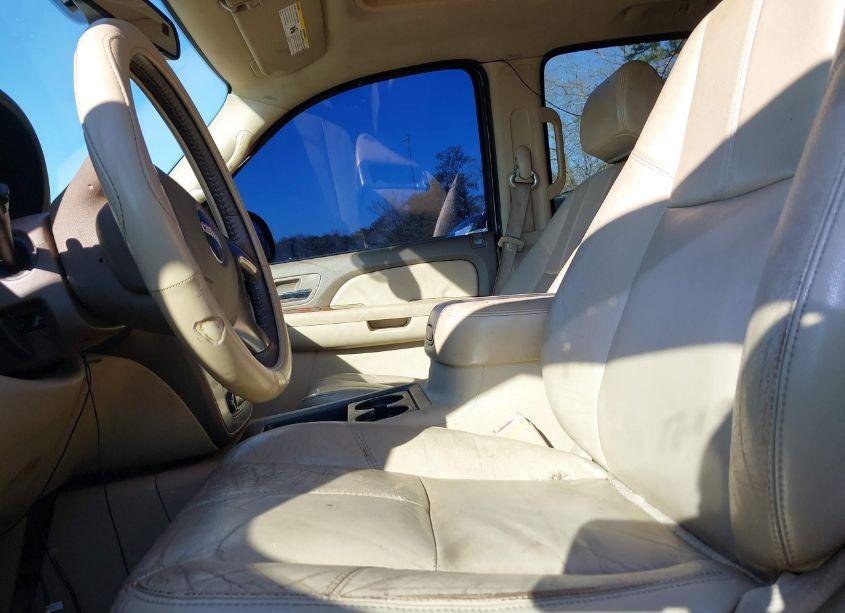 Photo 5 of 2007 Gmc Yukon SLT (VIN 1GKFC13JX7J214806)