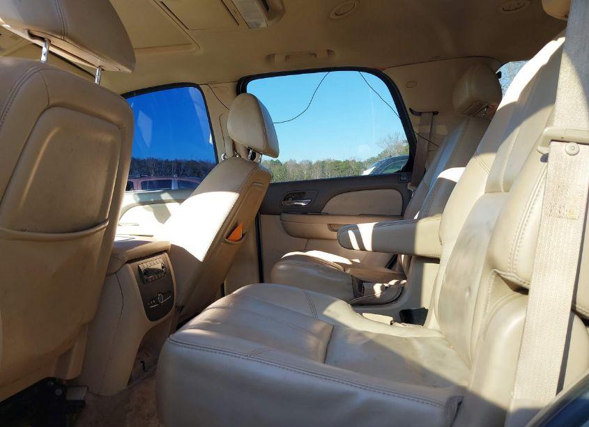 Photo 8 of 2007 Gmc Yukon SLT (VIN 1GKFC13JX7J214806)