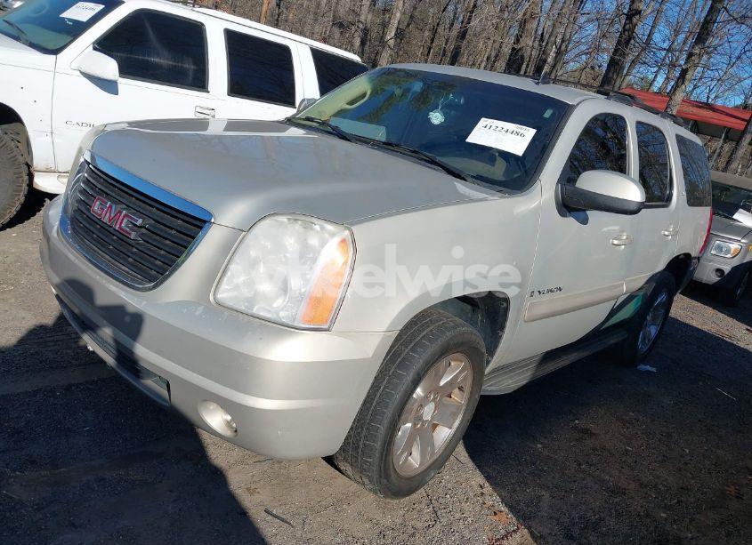 Photo 2 of 2008 Gmc Yukon SLT (VIN 1GKFC13JX8R163357)