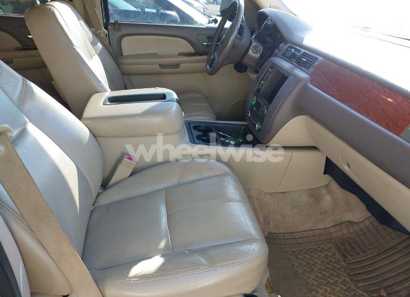Photo 5 of 2008 Gmc Yukon SLT (VIN 1GKFC13JX8R163357)