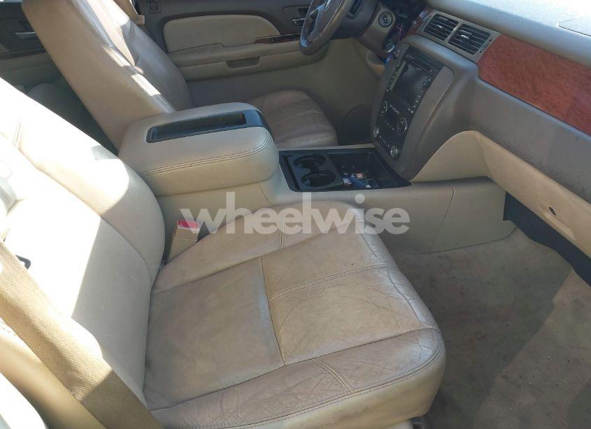 Photo 5 of 2008 Gmc Yukon XL 1500 SLT (VIN 1GKFC16008R232849)