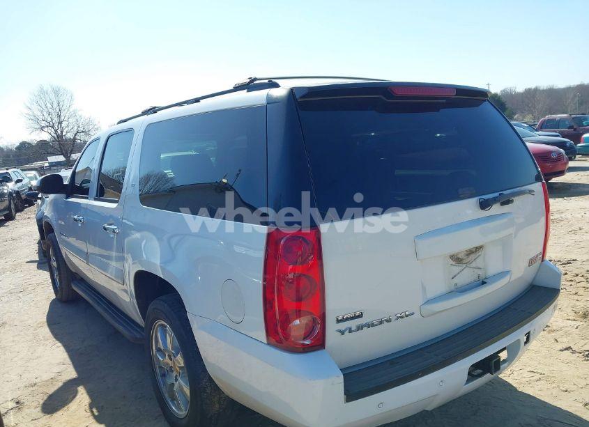 Photo 3 of 2008 Gmc Yukon XL 1500 SLT (VIN 1GKFC16038R186997)