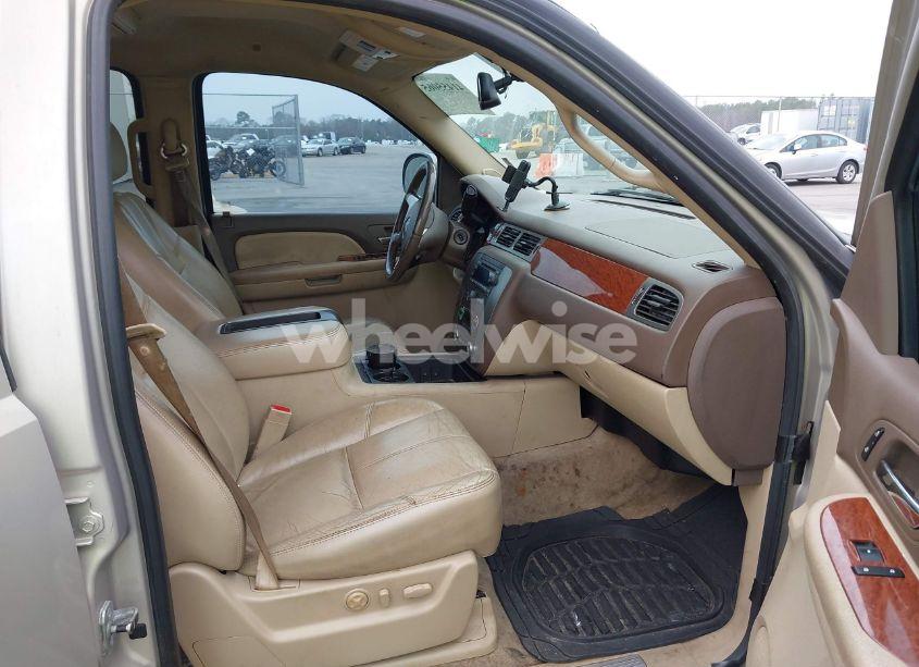 Photo 5 of 2007 Gmc Yukon XL 1500 SLT (VIN 1GKFC160X7J315024)