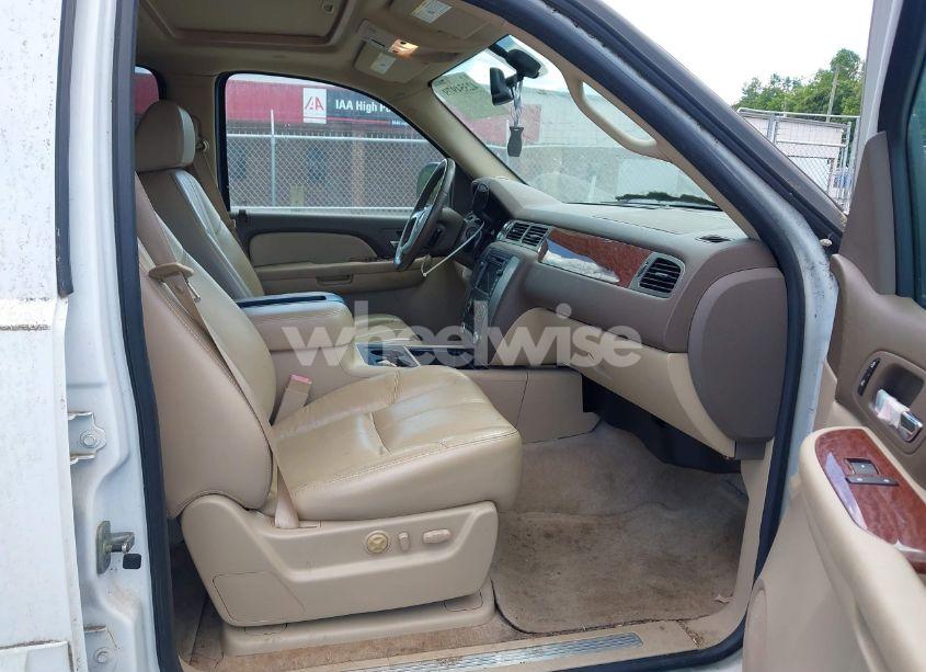 Photo 5 of 2007 Gmc Yukon XL 1500 SLT (VIN 1GKFC16Y37R261606)