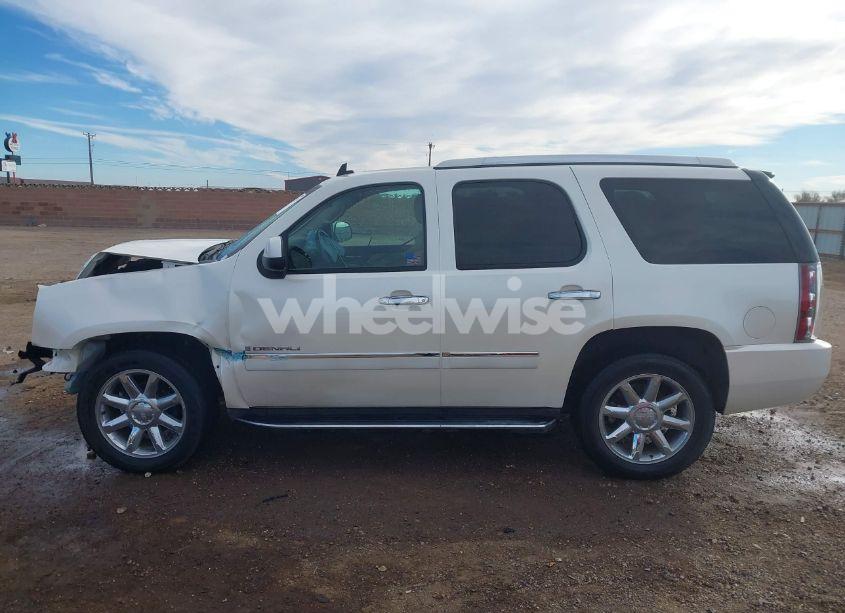 Photo 15 of 2009 Gmc Yukon DENALI (VIN 1GKFK03299R171943)