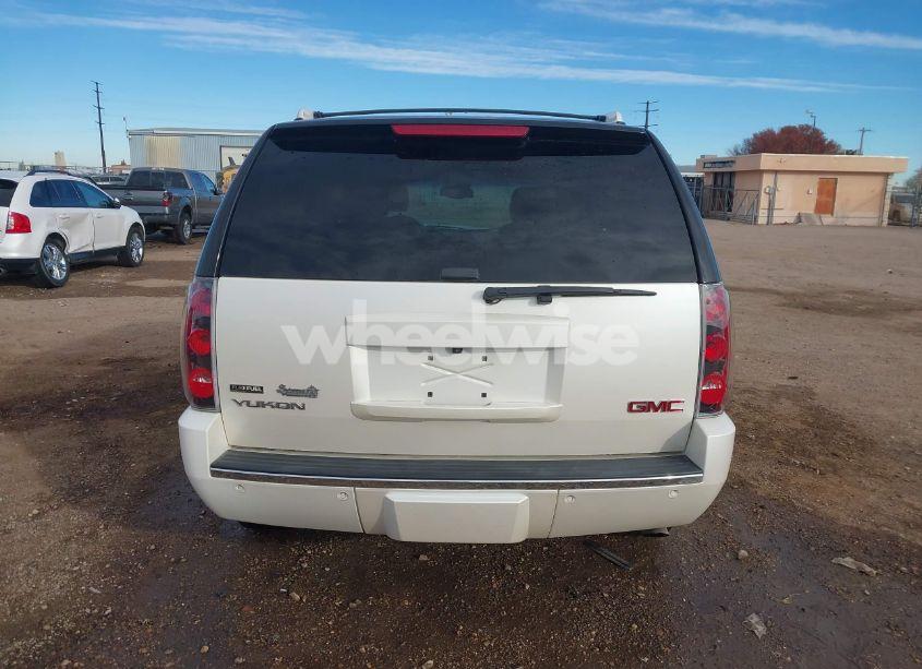 Photo 17 of 2009 Gmc Yukon DENALI (VIN 1GKFK03299R171943)