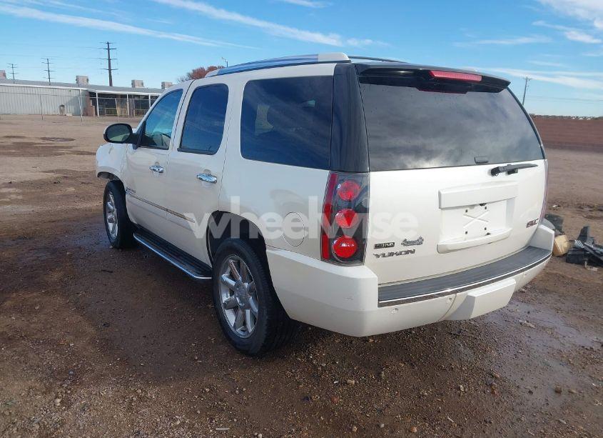 Photo 3 of 2009 Gmc Yukon DENALI (VIN 1GKFK03299R171943)