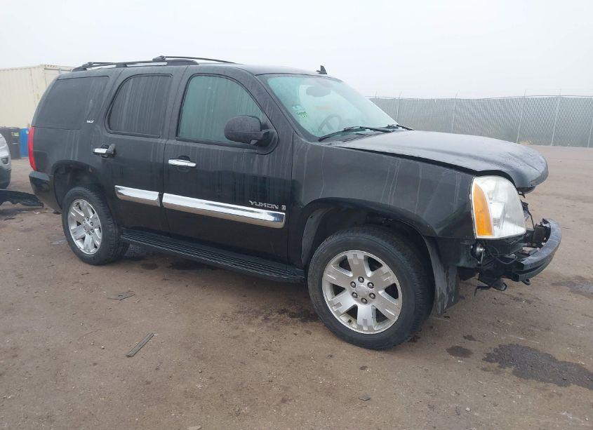2007 Gmc Yukon SLT (VIN 1GKFK13007R237202) main photo