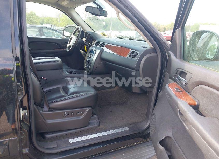 Photo 5 of 2007 Gmc Yukon SLT (VIN 1GKFK13007R307619)