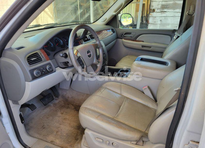 Photo 11 of 2007 Gmc Yukon (VIN 1GKFK13007R320600)