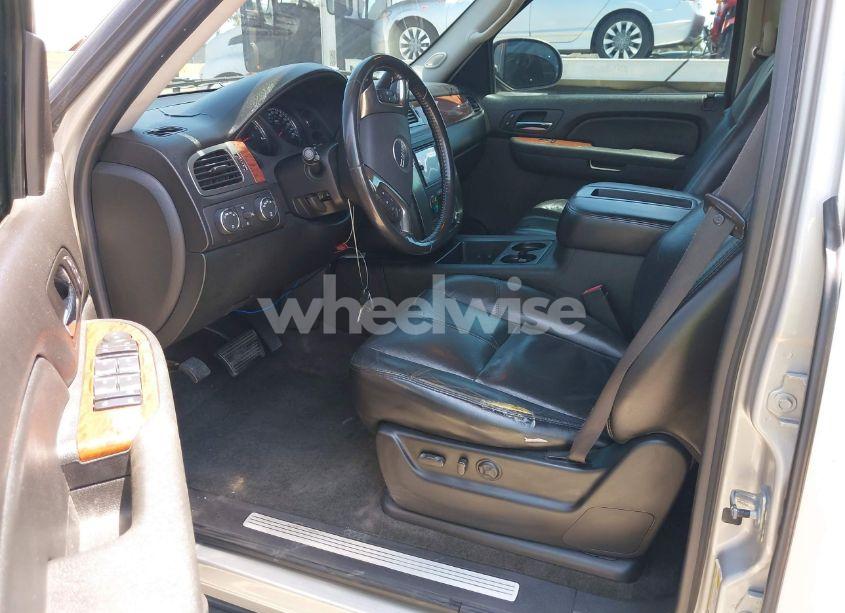 Photo 5 of 2007 Gmc Yukon SLT (VIN 1GKFK13027R169677)