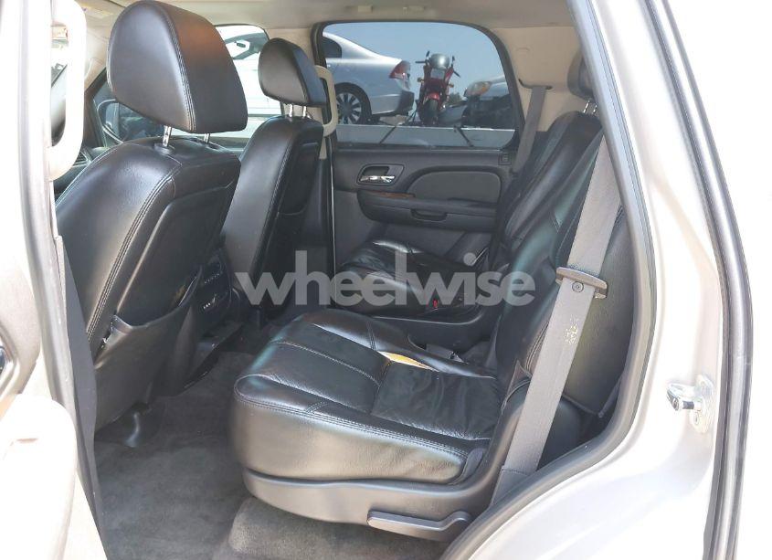 Photo 8 of 2007 Gmc Yukon SLT (VIN 1GKFK13027R169677)