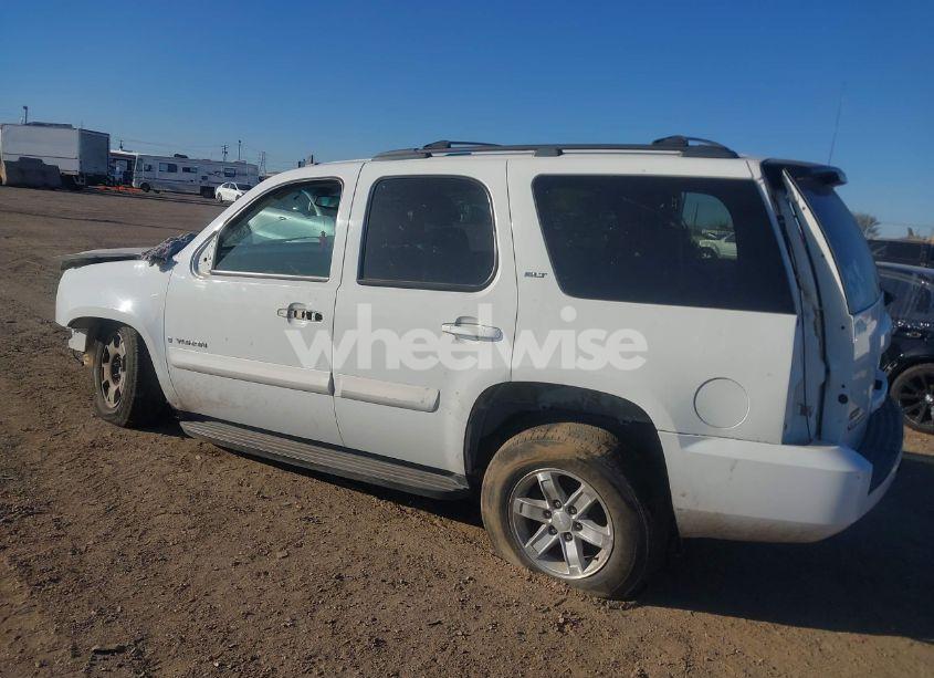 Photo 3 of 2007 Gmc Yukon SLT (VIN 1GKFK13057J381780)