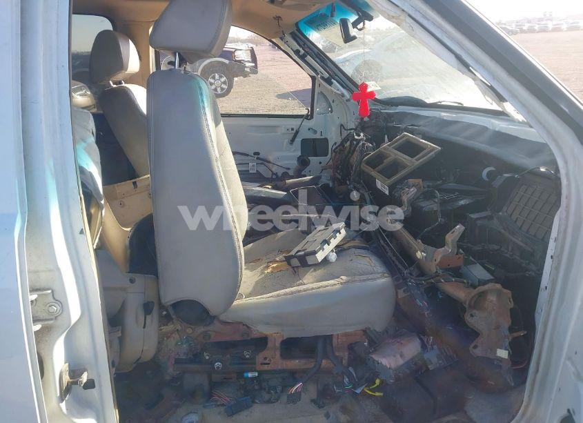 Photo 5 of 2007 Gmc Yukon SLT (VIN 1GKFK13057J381780)